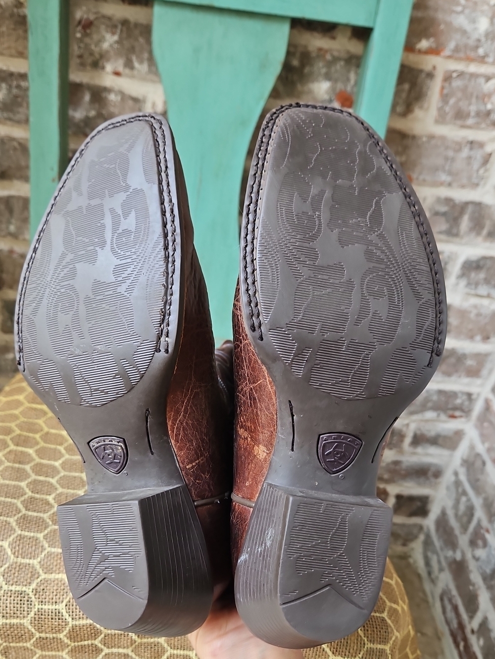 Ariat Leather Cowboy Style Brown And Blue Boots - Picture 5 of 7